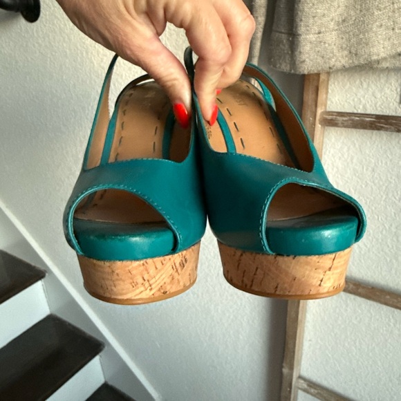 Nine West Lienna teal Leather Platform Wrap Ankle Peep Toe Wedges sz: 6.5